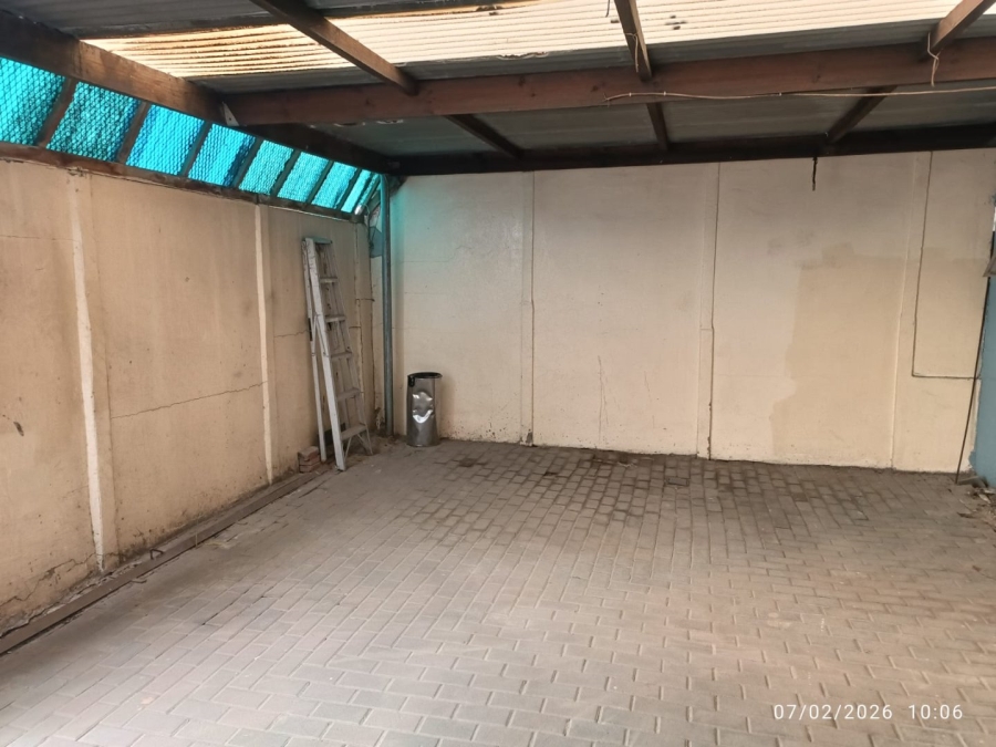 1 Bedroom Property for Sale in Wesbank Western Cape